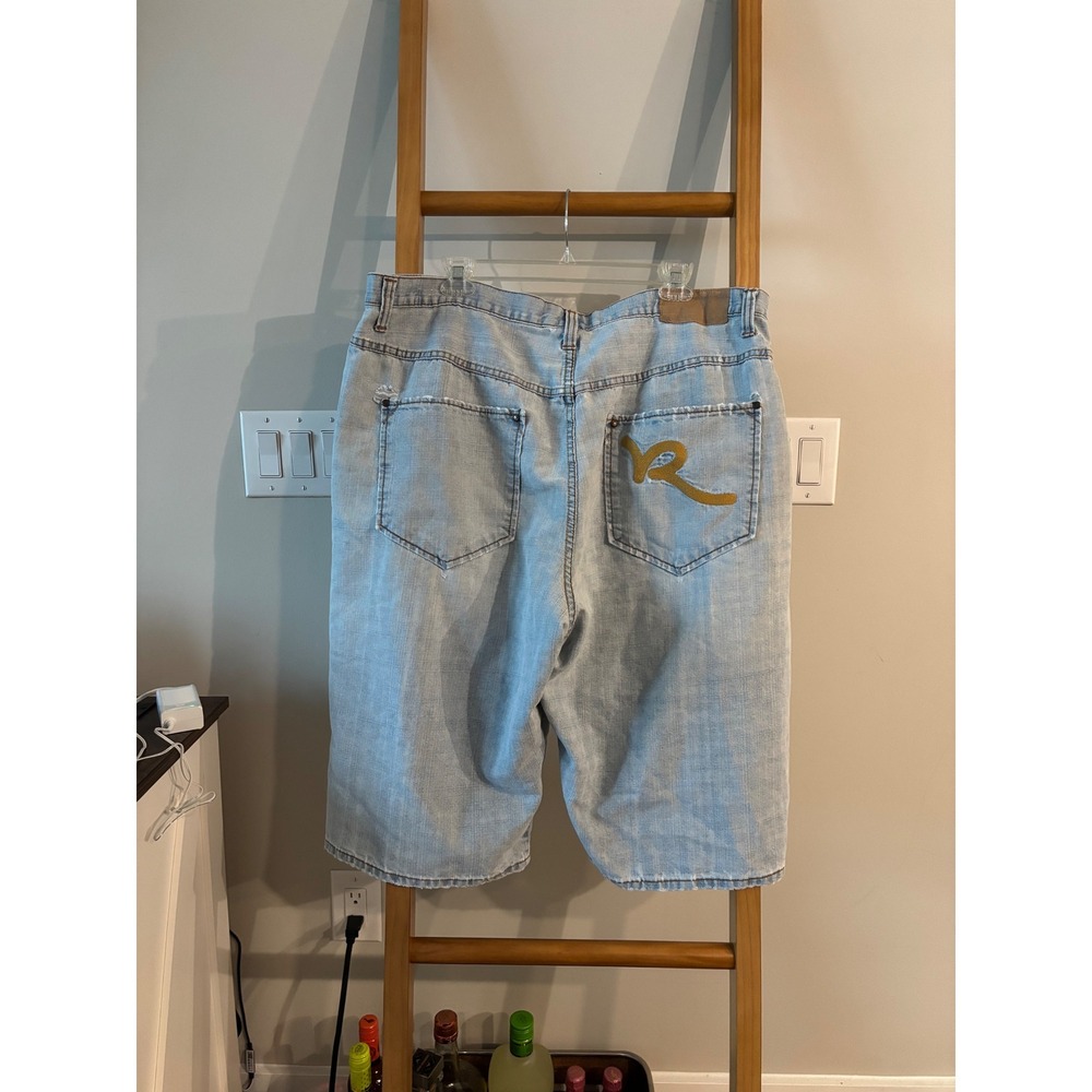 Rocawear Mens Y2K Baggy Denim Shorts Light Wash Size 42 Embroidered Logo Hip Hop
